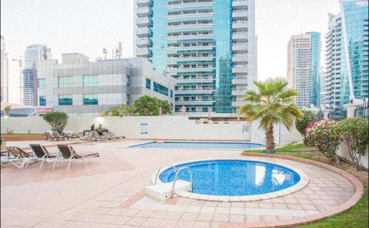 Marina Diamond 2 Apartamento Dubái Exterior foto